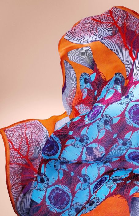Foulard en soie 90cm Symetria