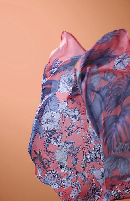 Foulard en soie 90cm Botanica