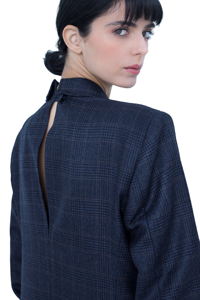 manteau robe tailleur croisee a carreaux removebg preview 2
