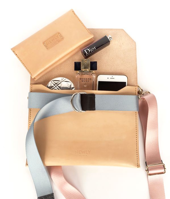 Sac Crossbody IVY • Veg-tan par Newly Studio