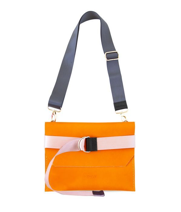 1617720093881 orange front