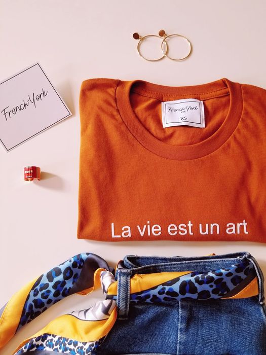 T-shirt unisex pumpkin la vie est un art par French York