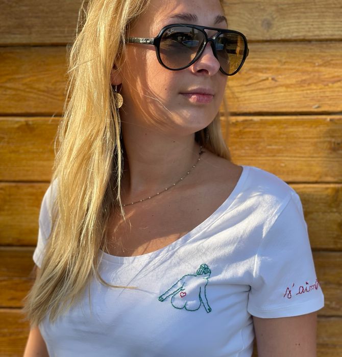 S'AIMER LE T SHIRT BIO BRODÉ par Annelo Illustration