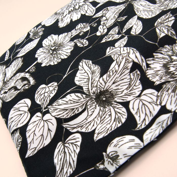 Pochette Ann- 100% soie- 17x17,5cm