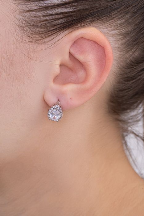 Clous d'oreilles 006