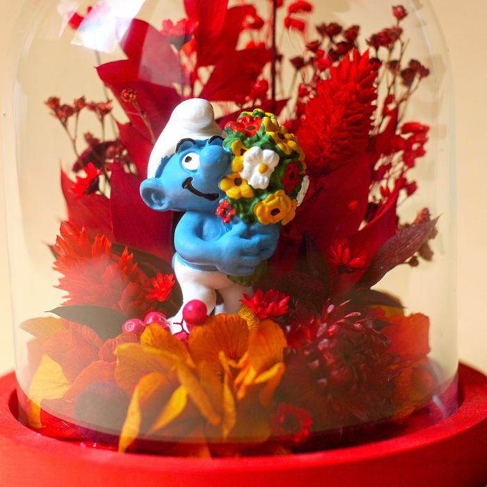 Cloche fleurie Schtroumpf amoureux
