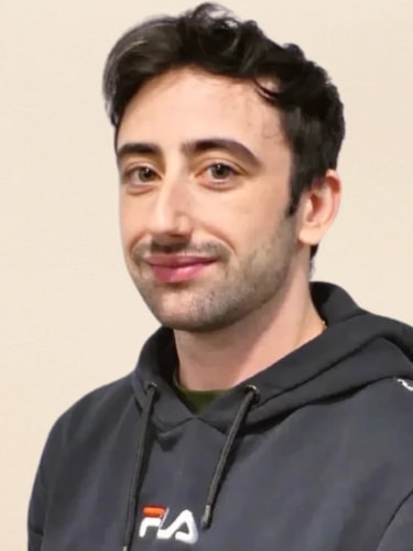 Jimmy Ulloa, Expert design & branding.