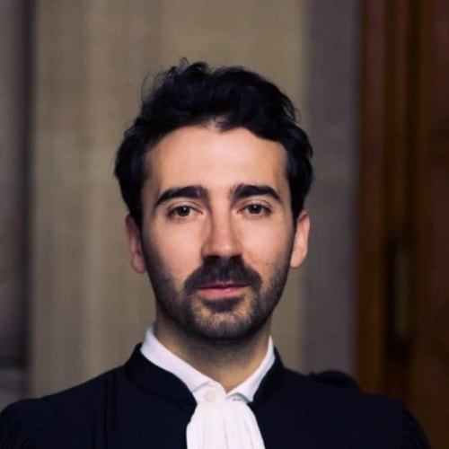 Thibault Bailly, expert juridique, avocat du Barreau de Paris.