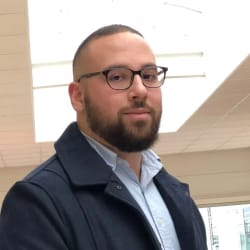 Abdelhamid DRIF, co-fondateur de KONSTRUCTOR, une application conçue pour anticiper et optimiser la gestion des achats sur les chantiers.