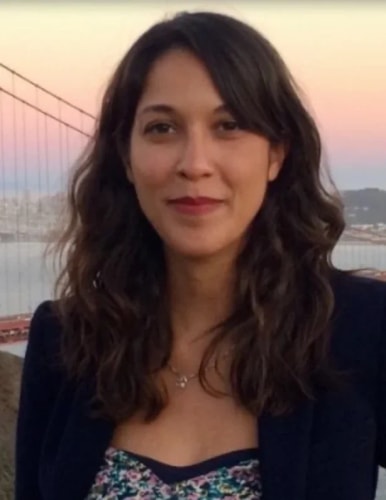 Amal Zoraa, Experte vente & développement commercial.