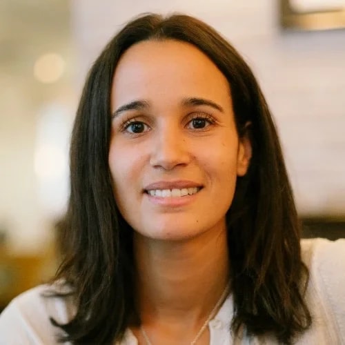 Nicole CARROUSET, fondatrice de "LE LISSIER PARIS", une marque de chaussures uniques et responsables.