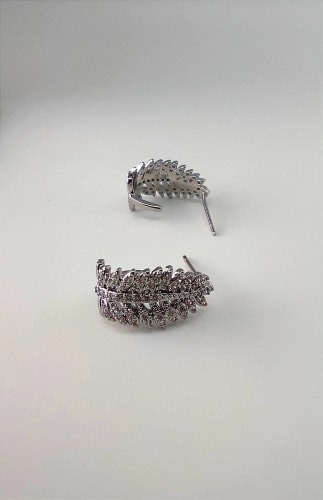 CLOUS D’OREILLES 054