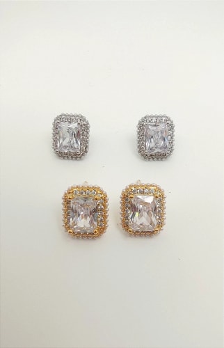 CLOUS D’OREILLES 049