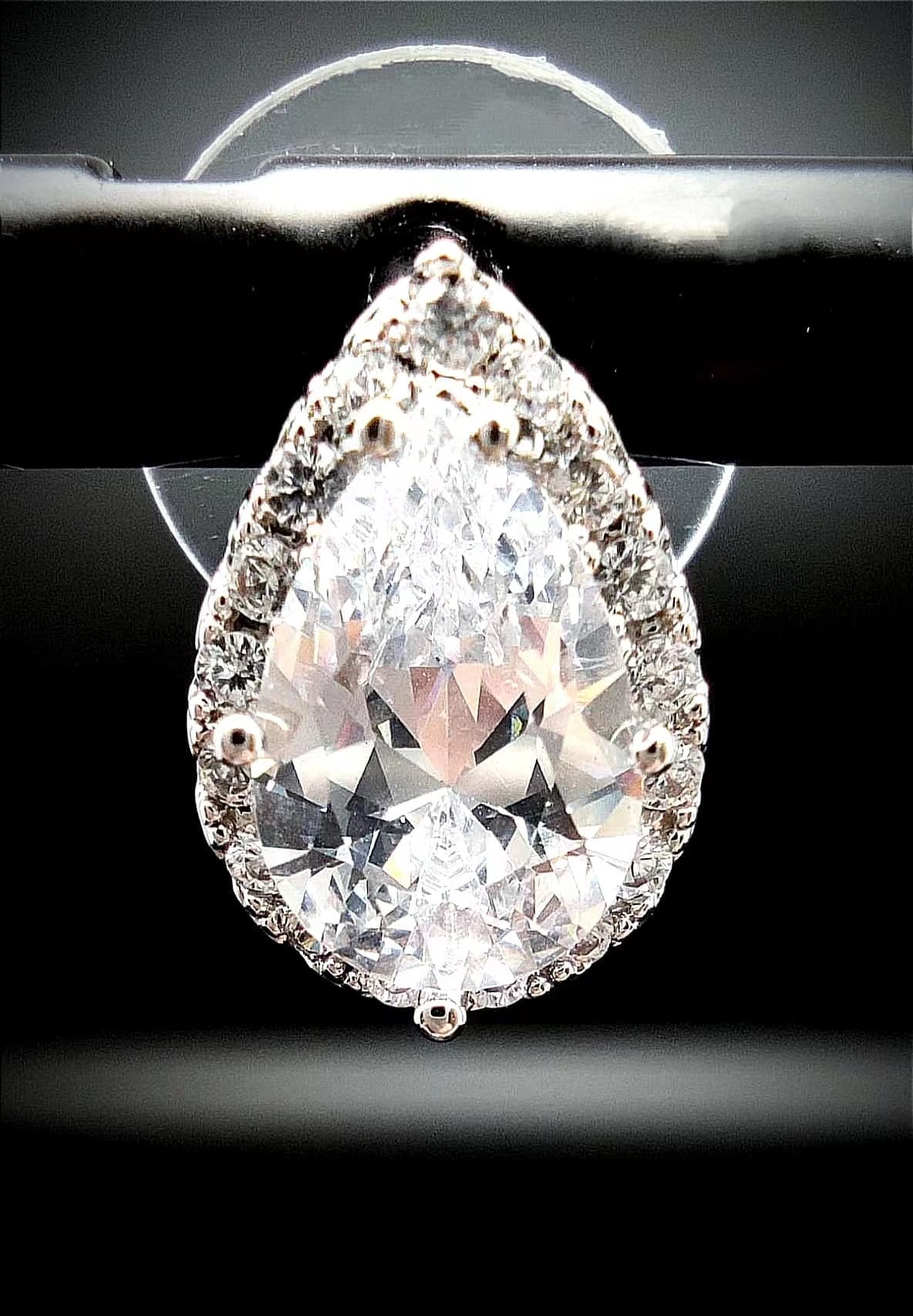 Clous d'oreilles 006