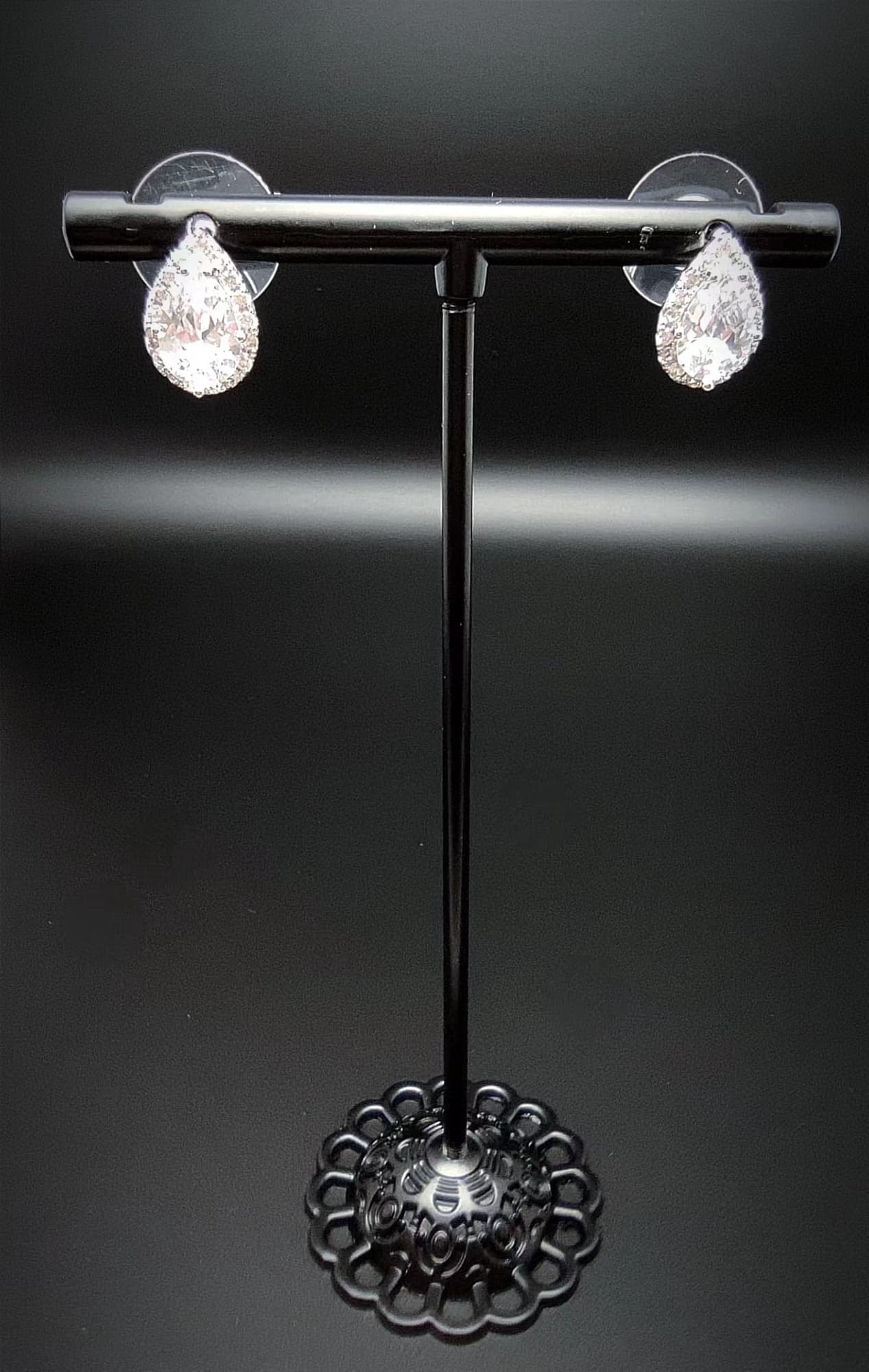 Clous d'oreilles 006