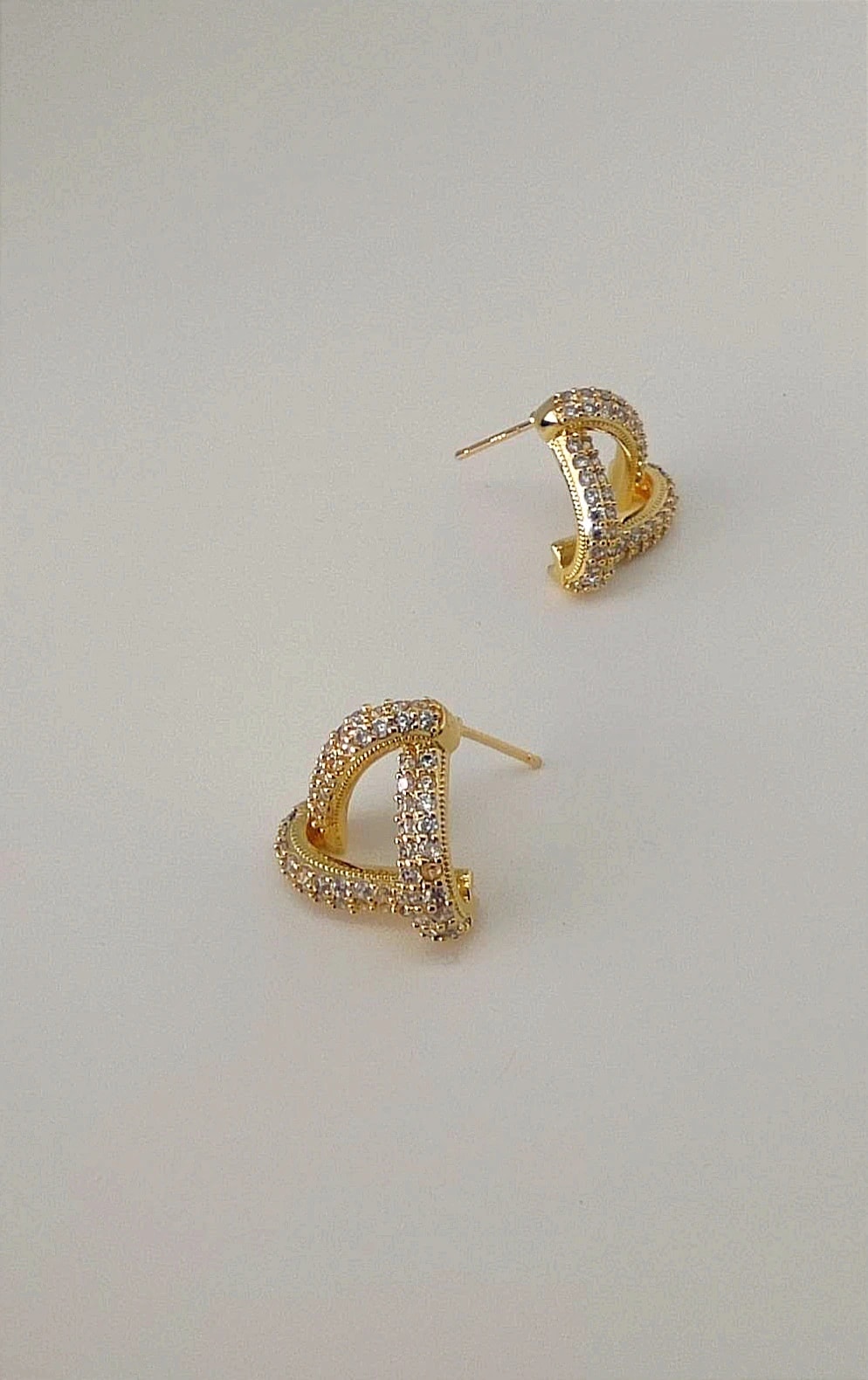 CLOUS D’OREILLES 042