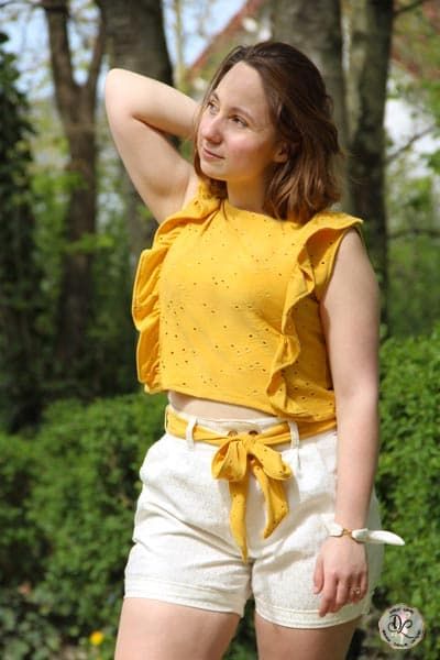 Top Jonquille par Axelle Laure