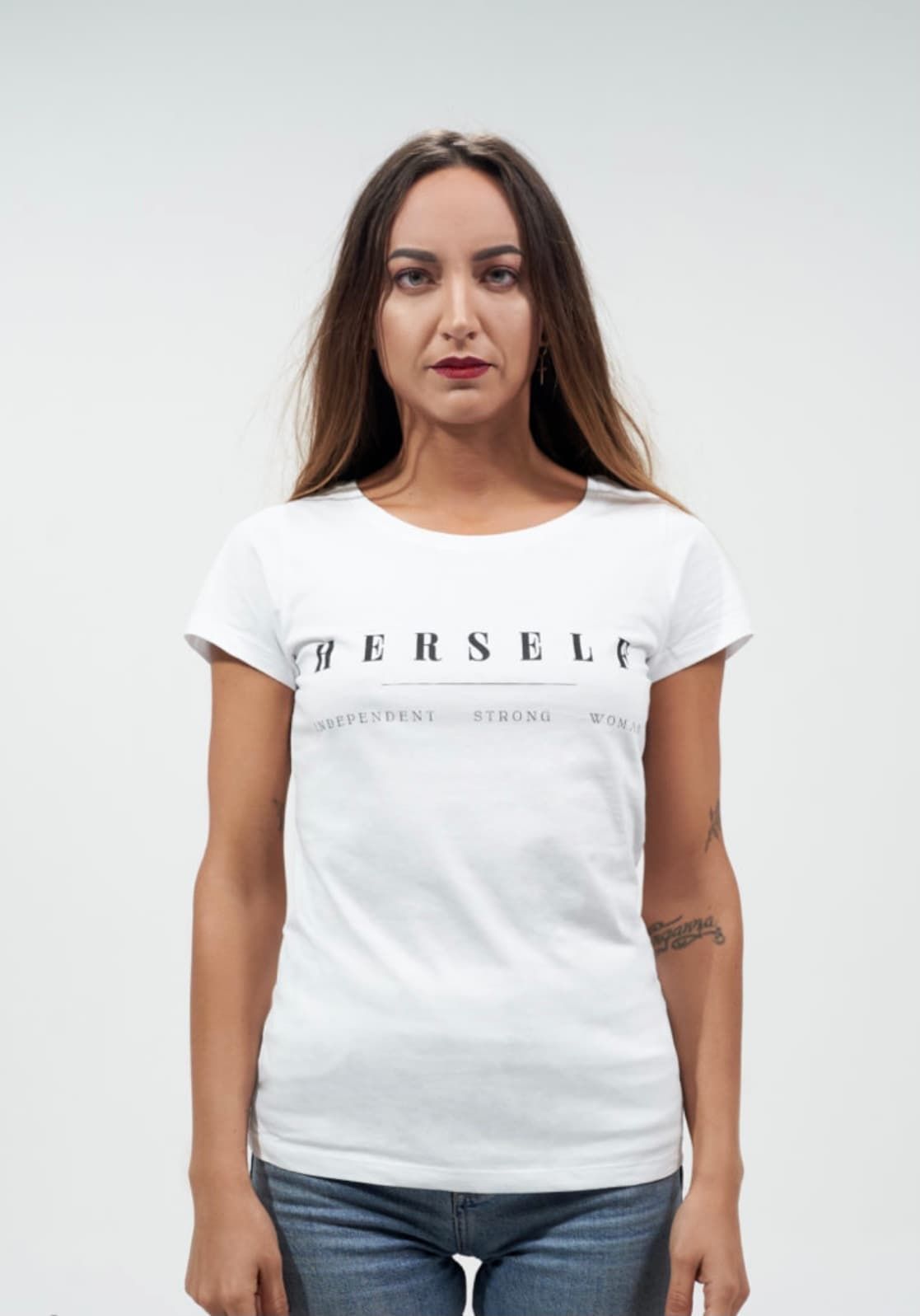 Tee-shirt " White herself" par Herself