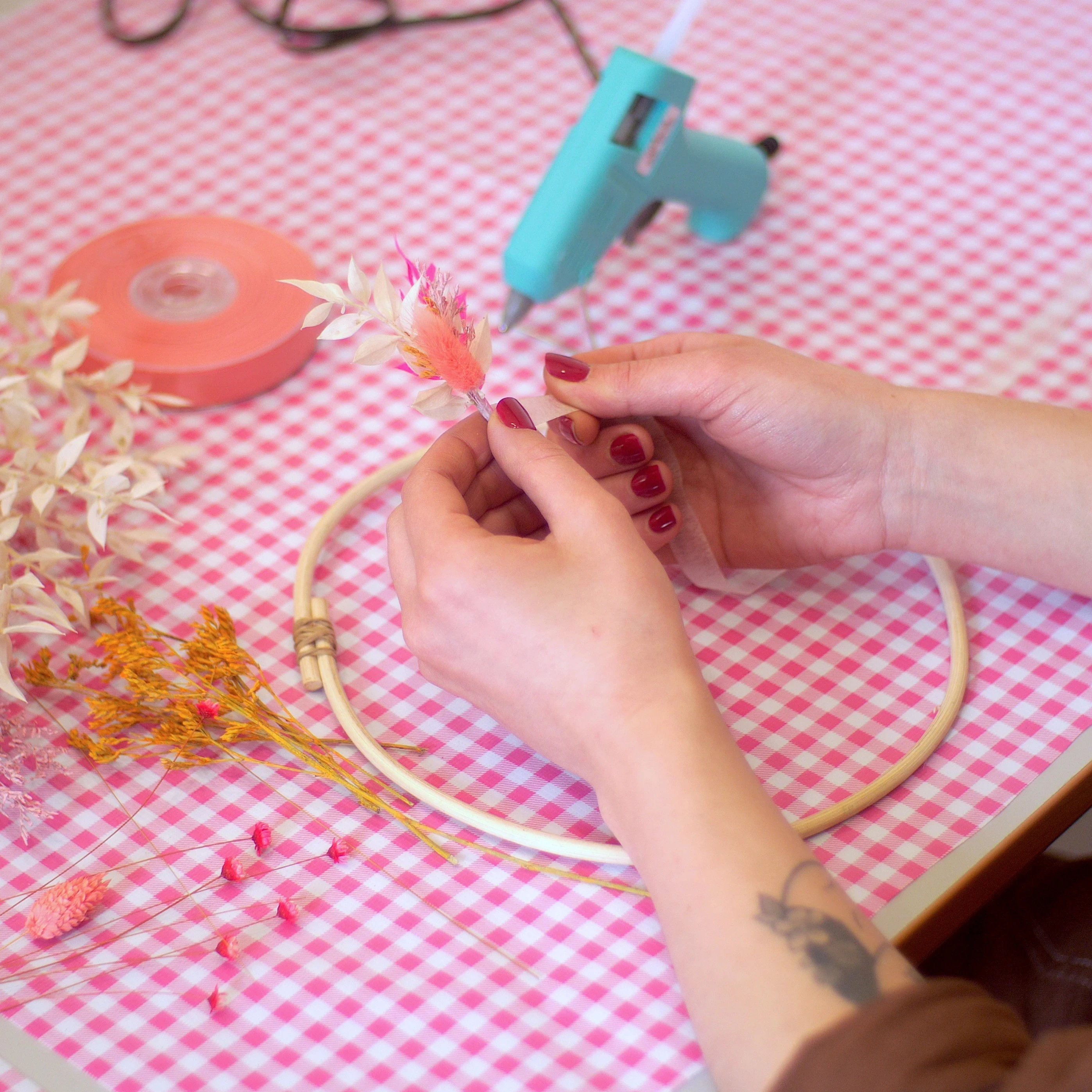 Atelier DIY couronne murale en fleurs séchées