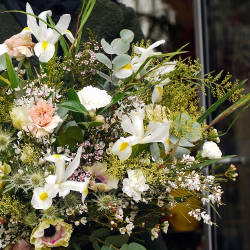 Fleurs fraîches deuil