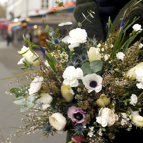 Fleurs fraîches deuil