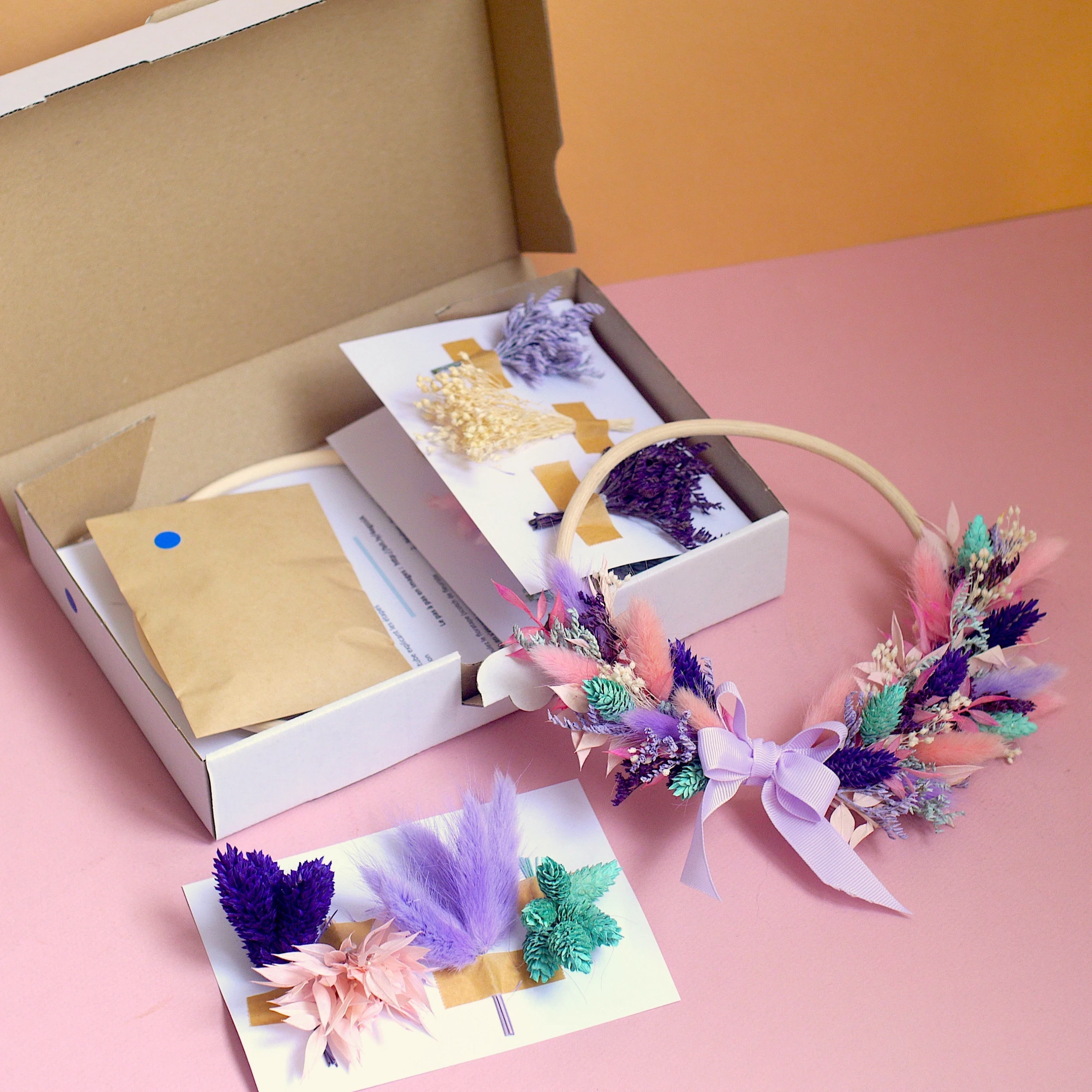 Kit DIY couronne murale violet
