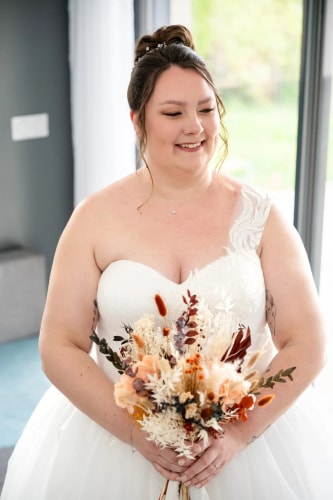 Bouquet de mariée terra cotta en fleurs stabilisées - mariage 2025