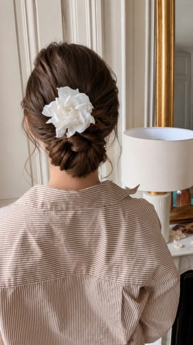Pince à cheveux gardénia stabilisé – Accessoire coiffure mariage sur mesure