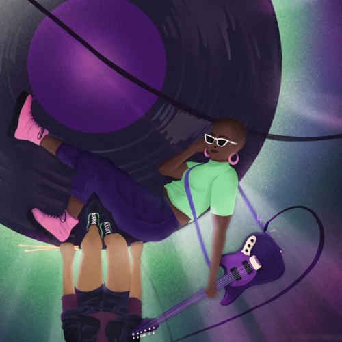 Une femme jouant de la guitare électrique, assise sur un vinyle, avec des lunettes de soleil et des boucles d'oreilles, entourée de couleurs vives et d'une ambiance musicale.