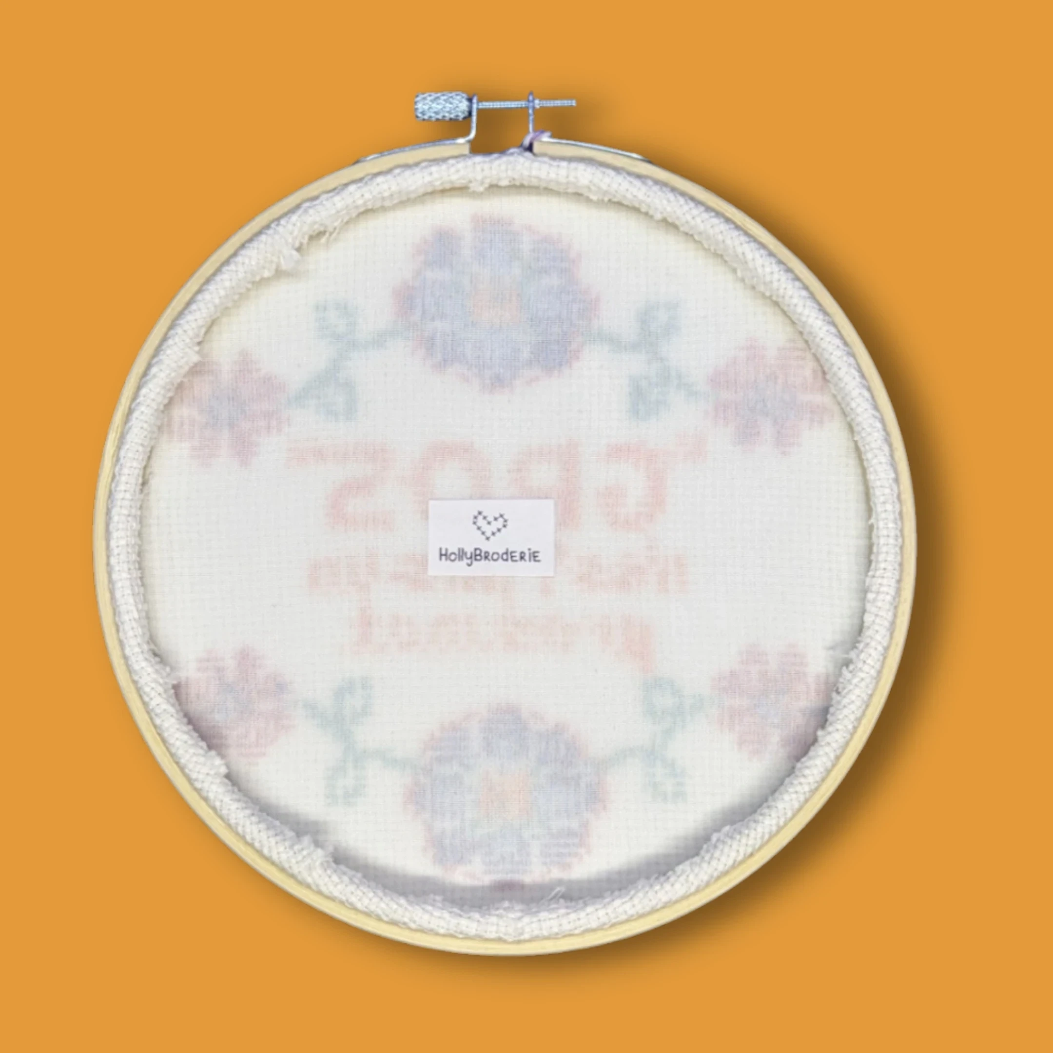 Broderie décorative "Gros n'est pas un gros mot"