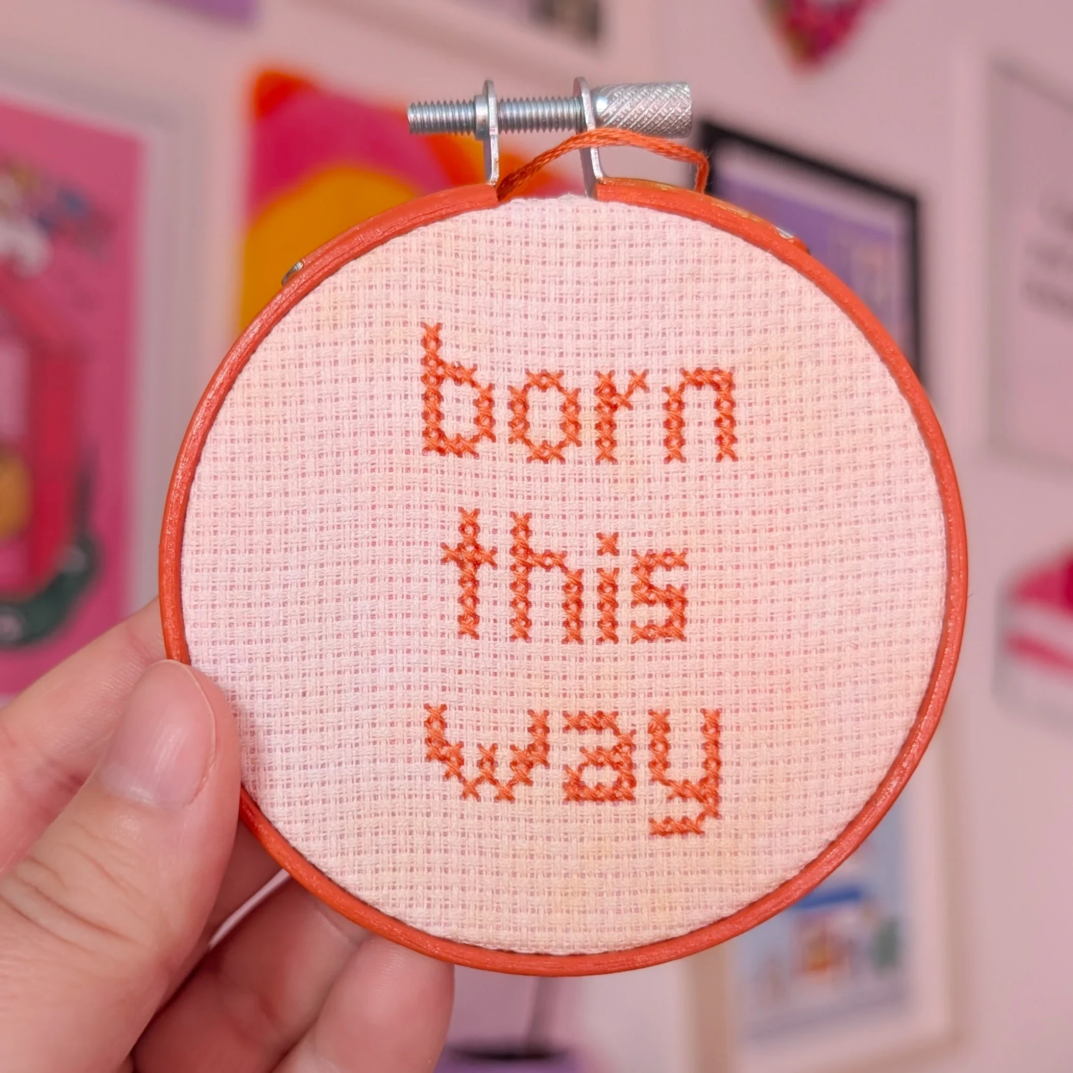 Broderie décorative "Born this way"