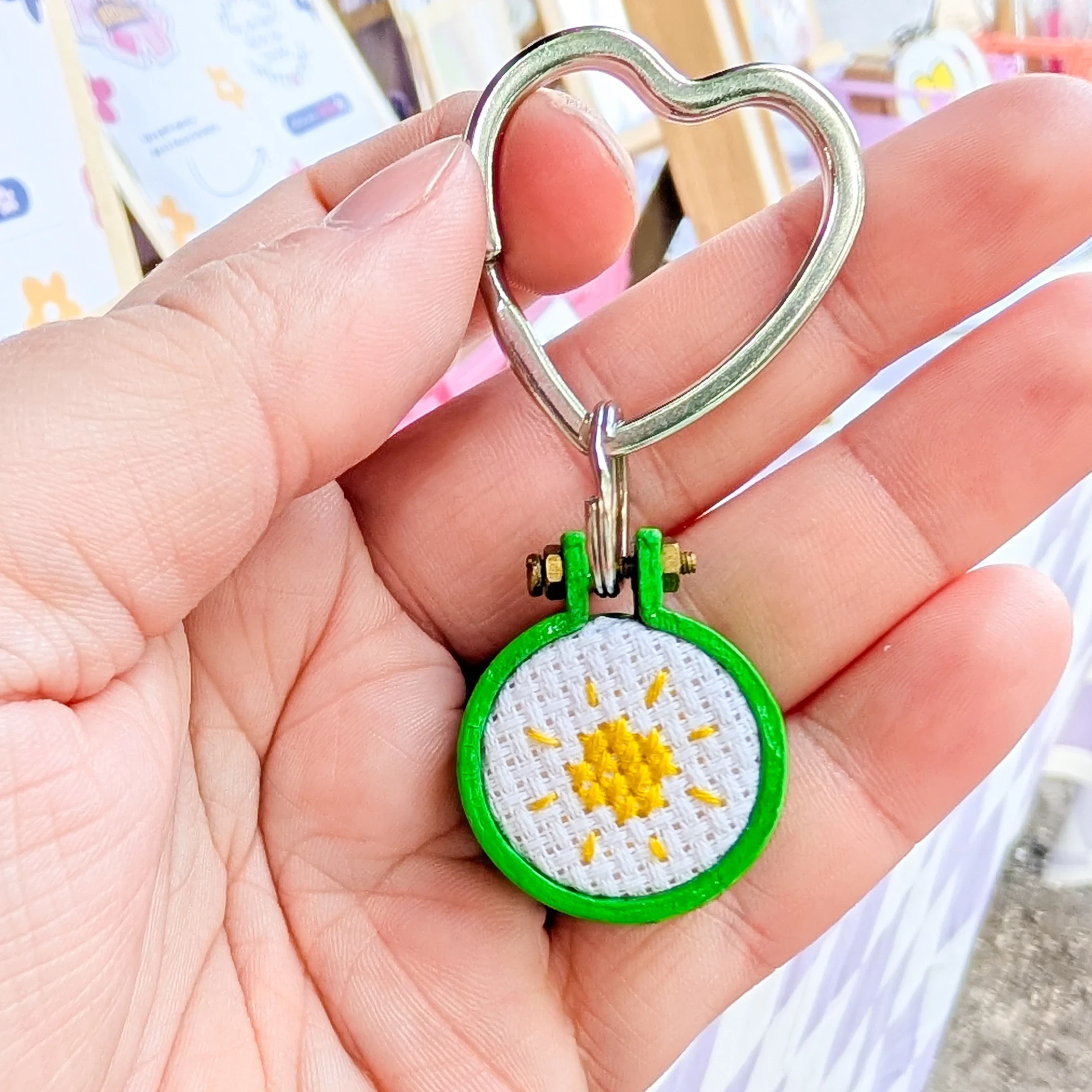 Petit porte-clés soleil