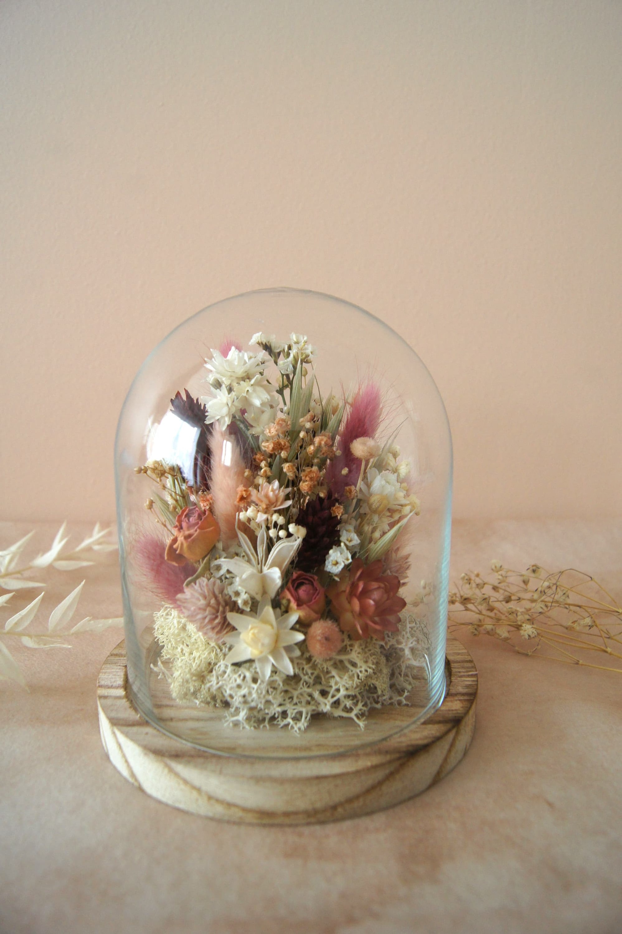 Cloche tons bordeaux/rosés