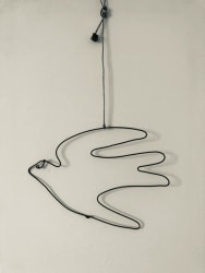 Swallow in wire L