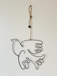 Dove in wire 2