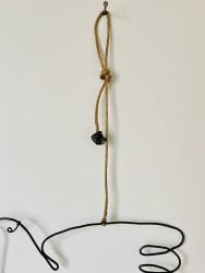Dove in wire 2