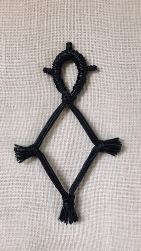 Croix du Sud en fil de fer