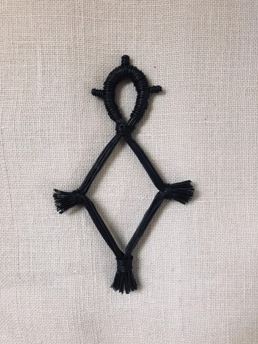 Croix du Sud en fil de fer