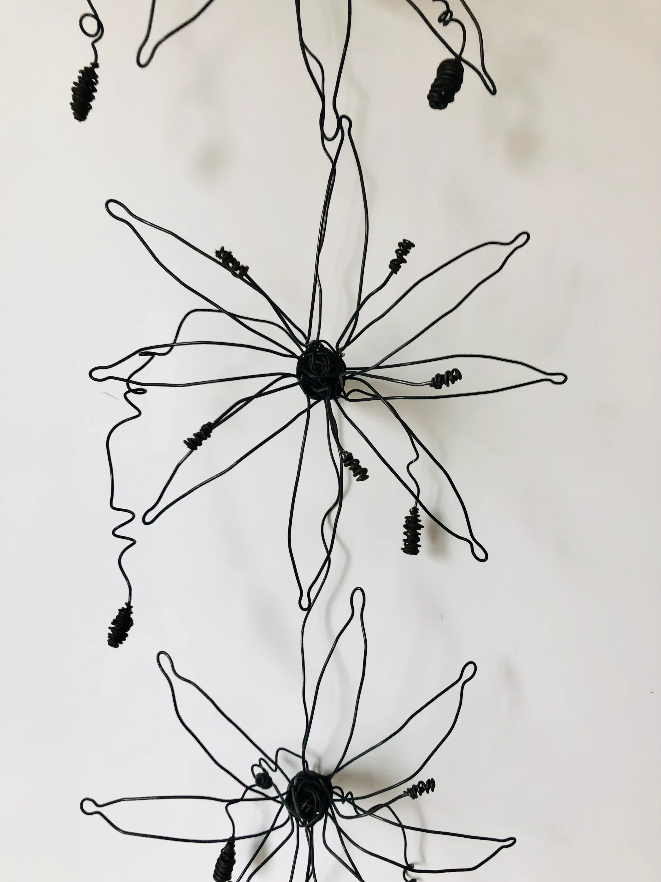3-wire flower garland, LYS in wire L
