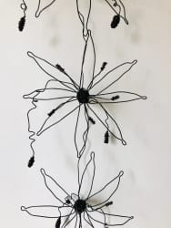 Garland of 3 flowers, LYS wire flower L