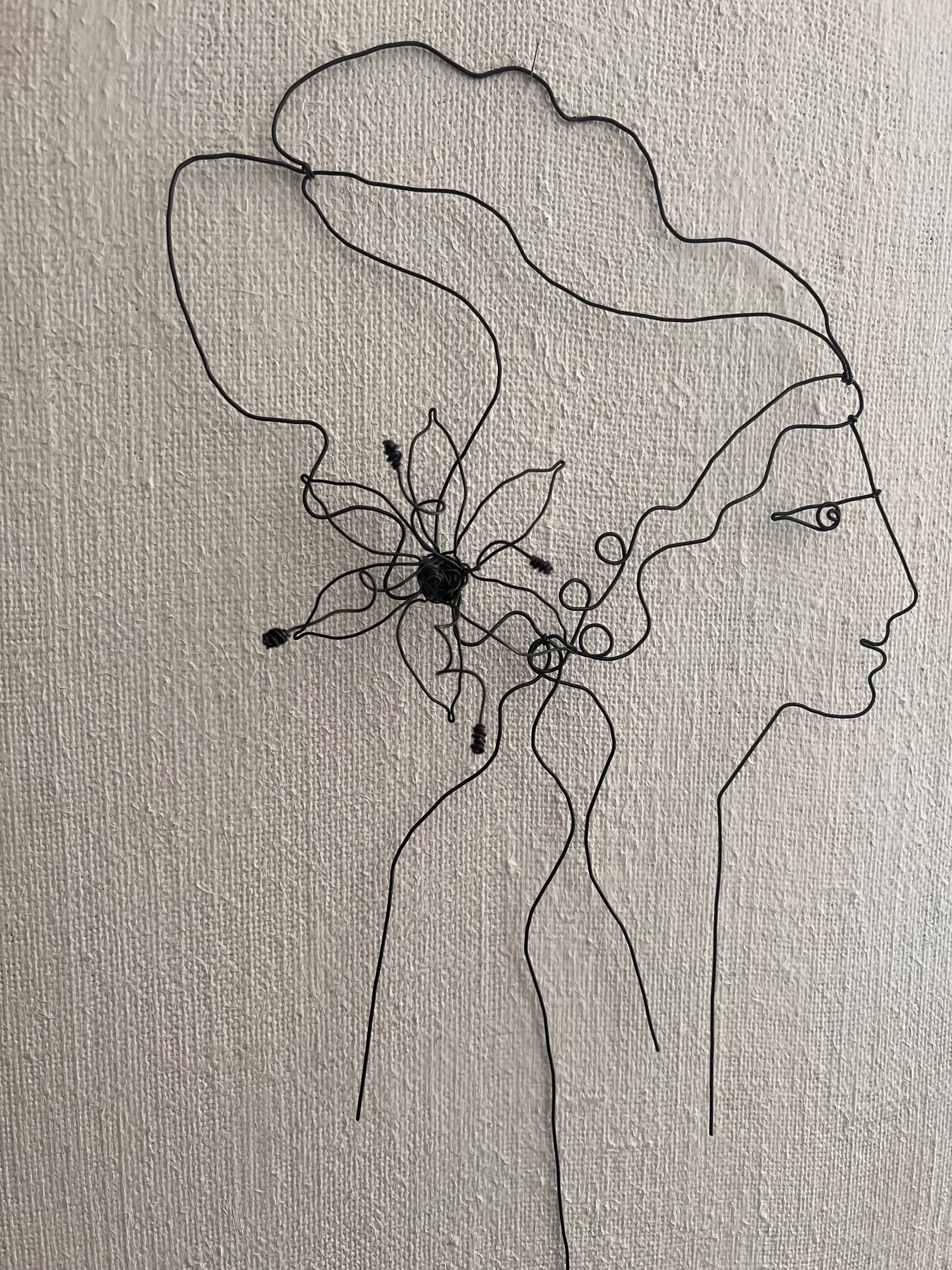 Wire portrait 46 cm