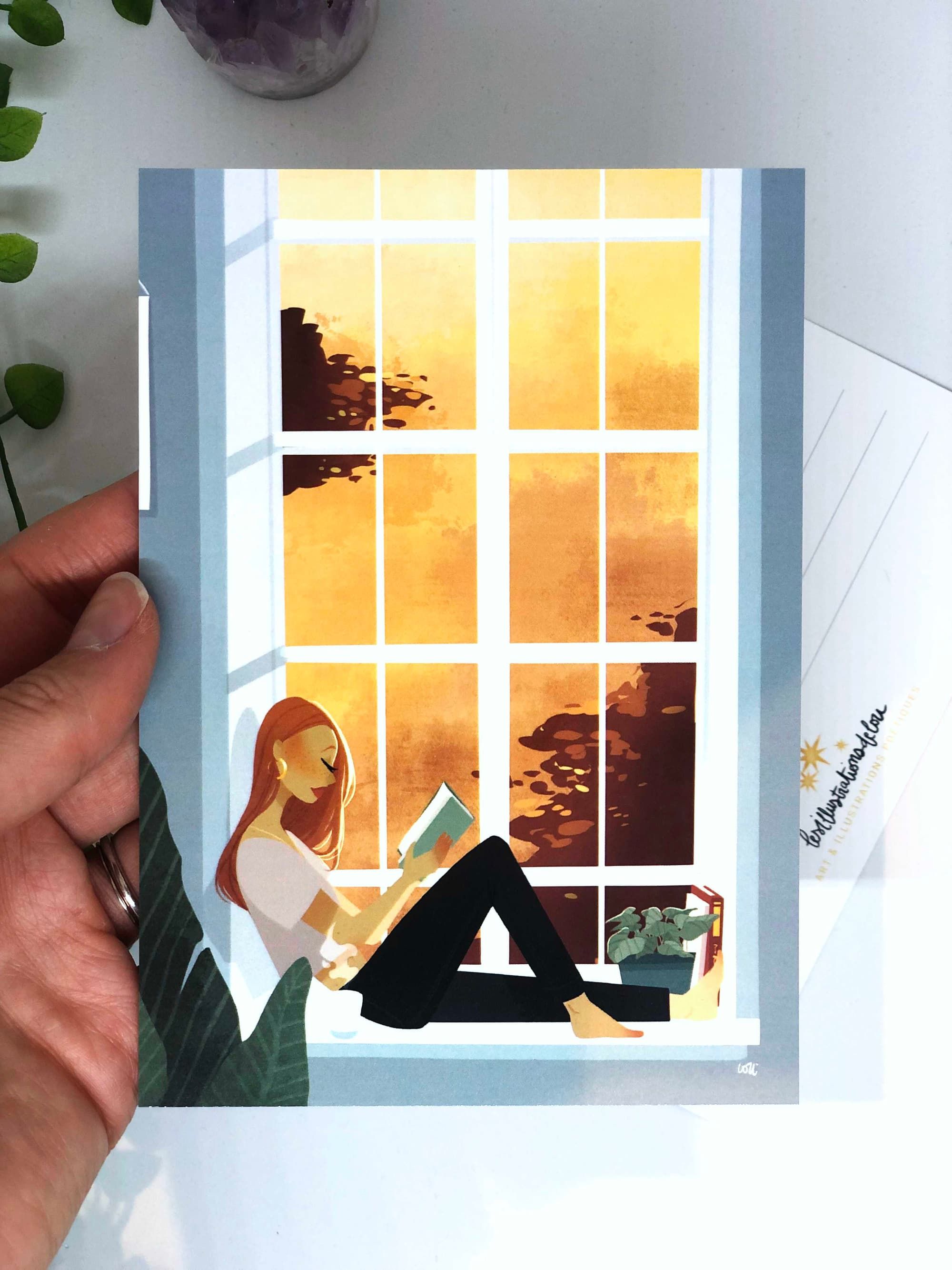 Carte postale  Femme à la fenêtre