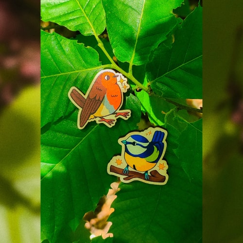 Pin's en bois mésange bleue 🟡🔵