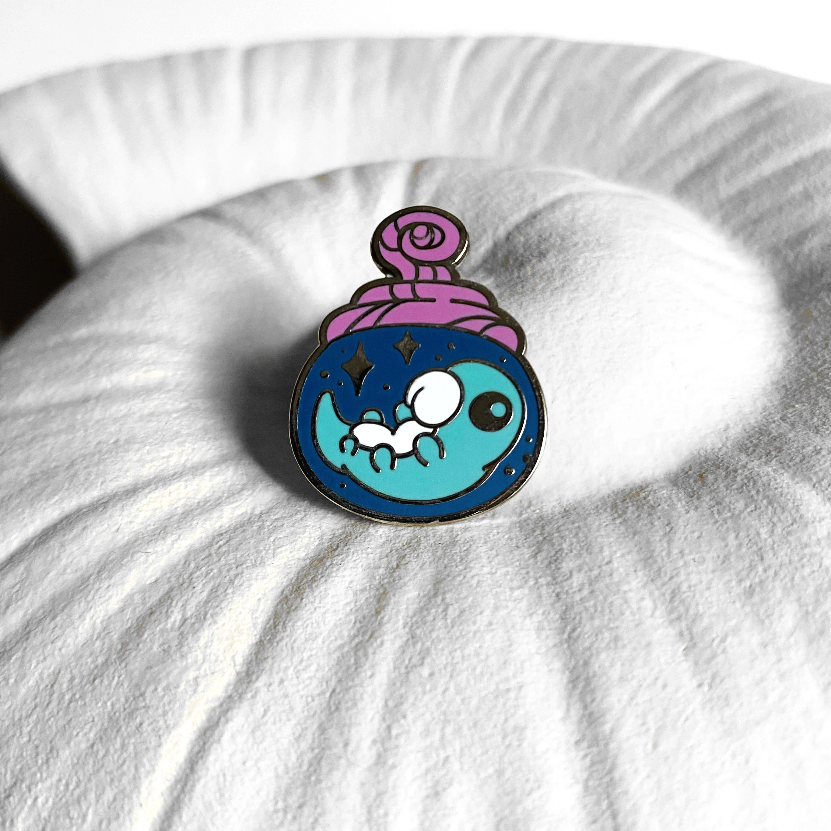 Pin's Grub Hollow Knight