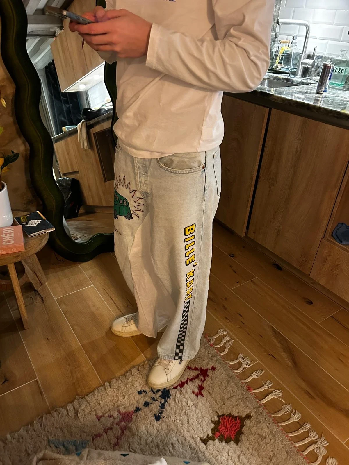 Jean Baggy with Drawings  