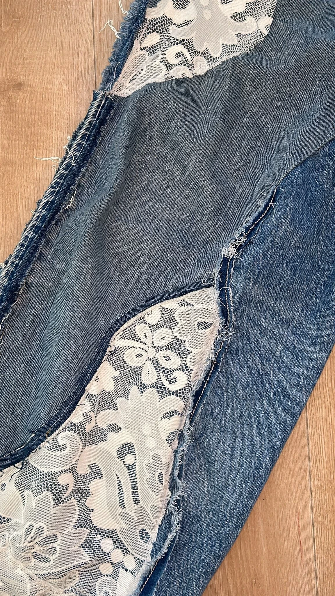 Jean Baggy Dentelle Customisation