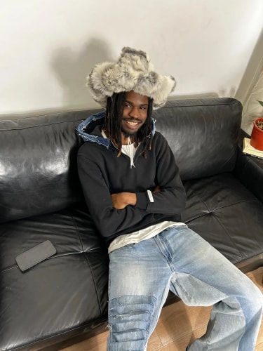 Hold Up Hoodie Customisation