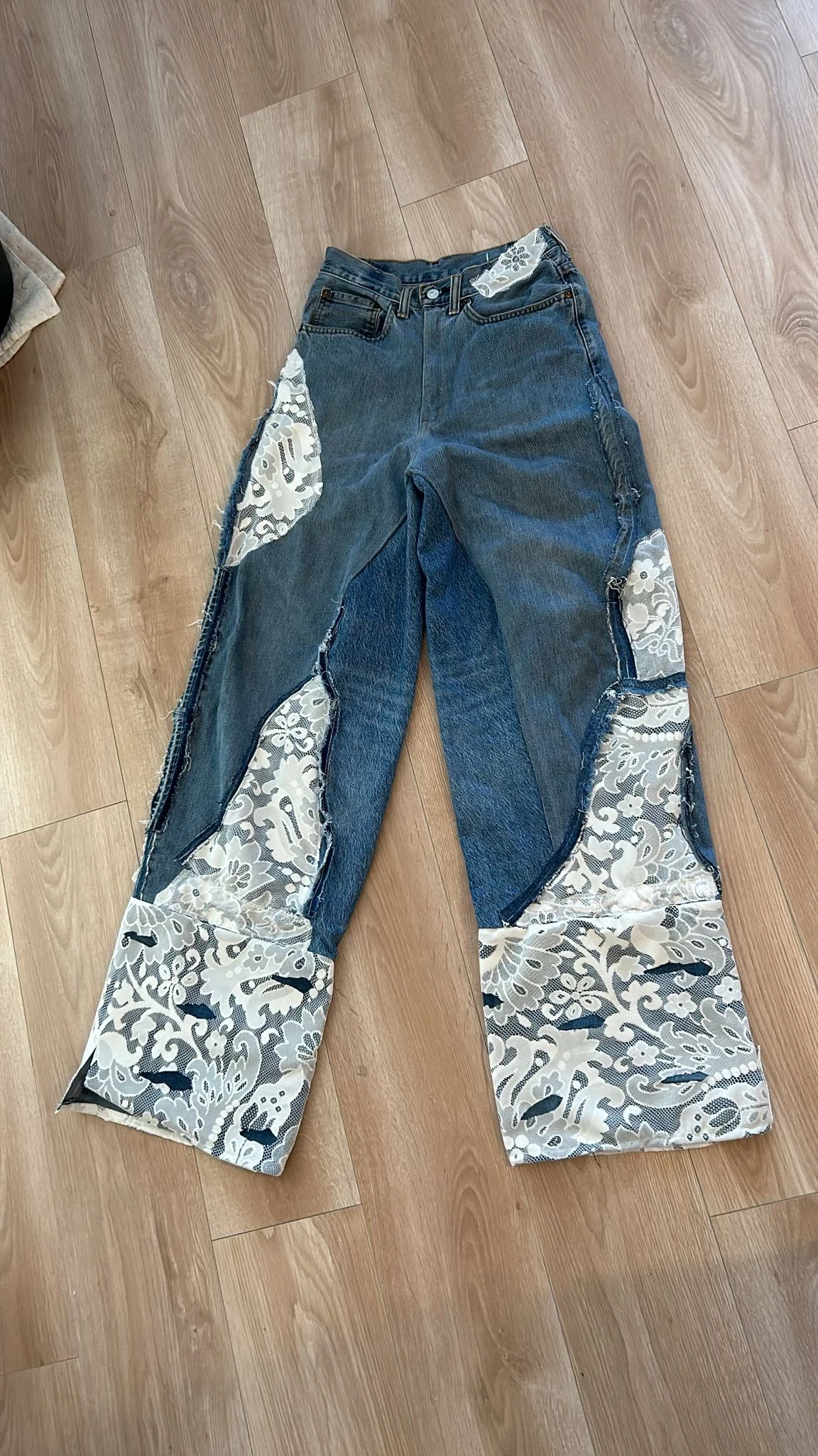 Jean Baggy Dentelle Customisation
