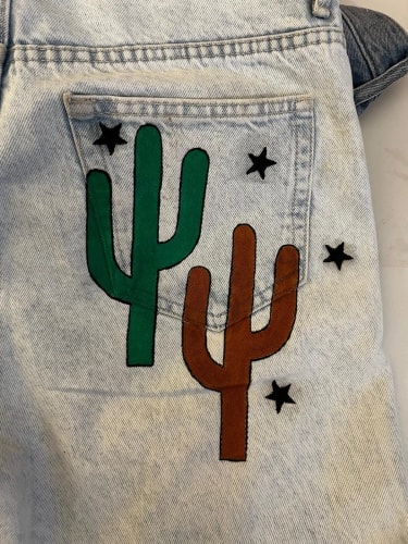 Jean Baggy with Drawings