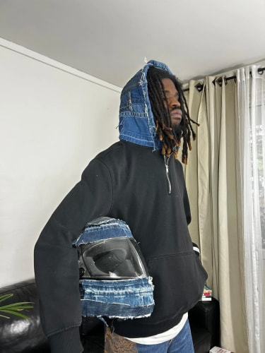 Hold Up Hoodie Customisation